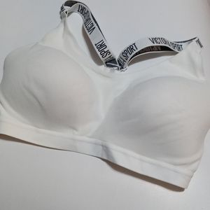 Incredible lightweight sports bra NWT